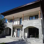 וילה Sveti Nikola Near Borovets