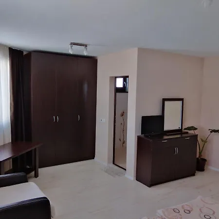 Sveti Nikola Near Borovets * Широки-Дол