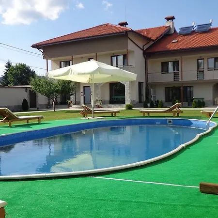 Sveti Nikola Near Borovets * Широки-Дол